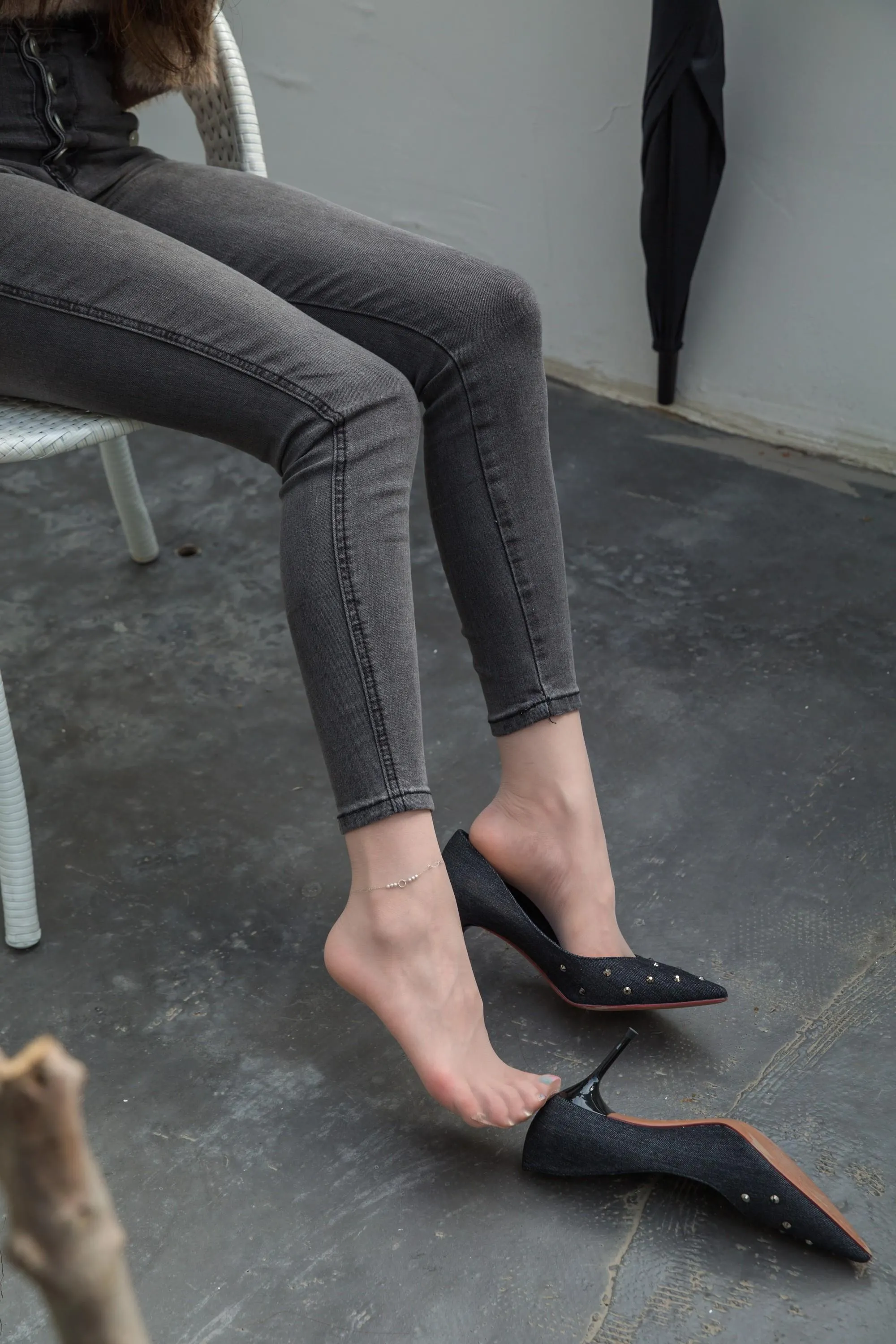 Sia不吃鱼 – NO.013 蜜大腿白哲jiojio [128P]插图3